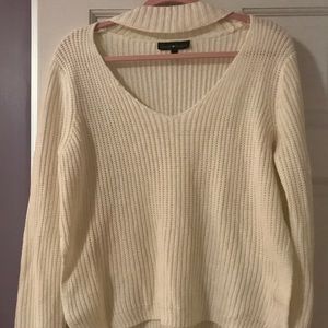 Choker neck cream sweater